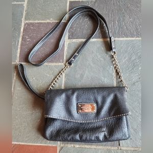 Nine West black leather purse w chain